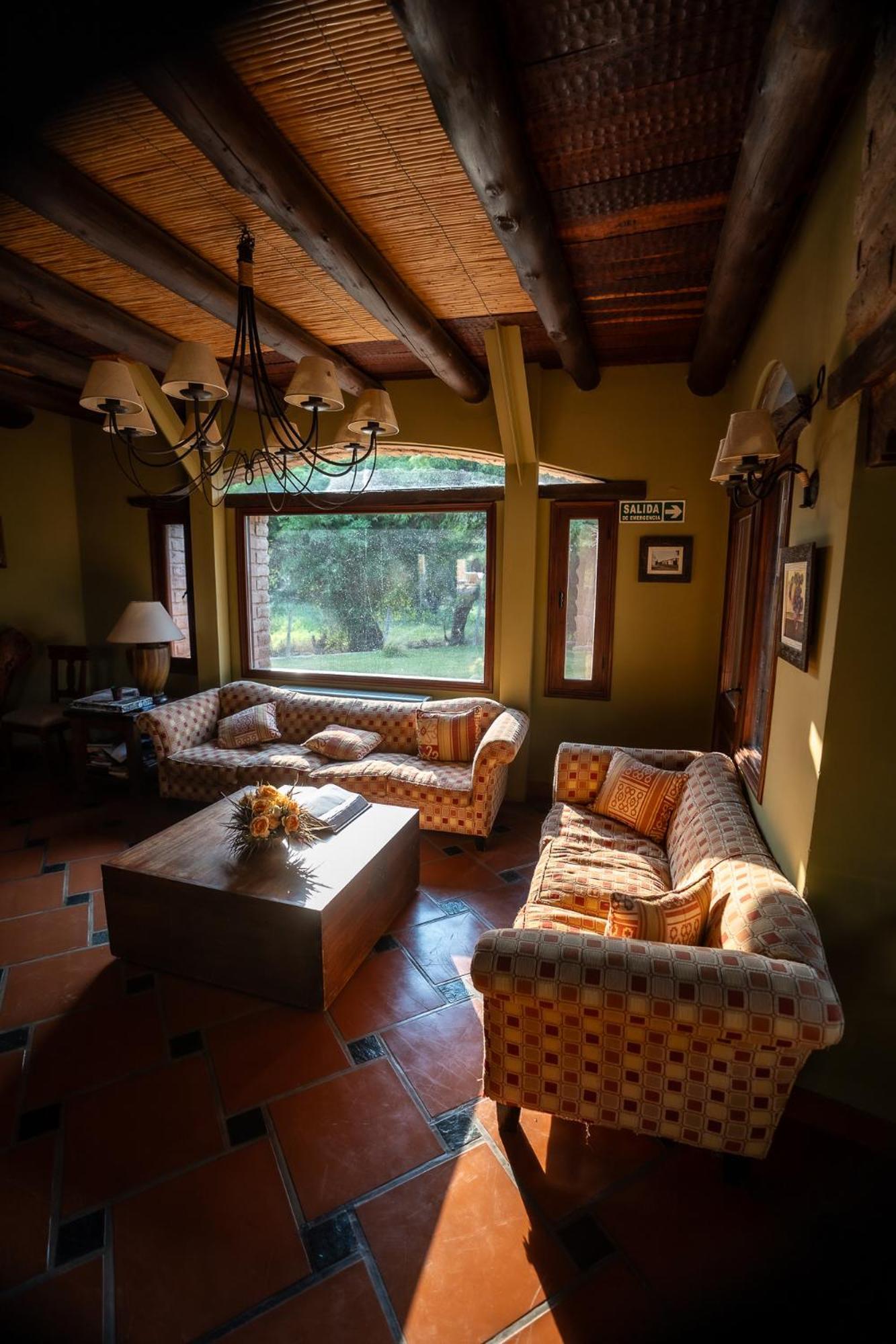 La Casa De La Bodega - Wine Boutique Hotel كفايات المظهر الخارجي الصورة